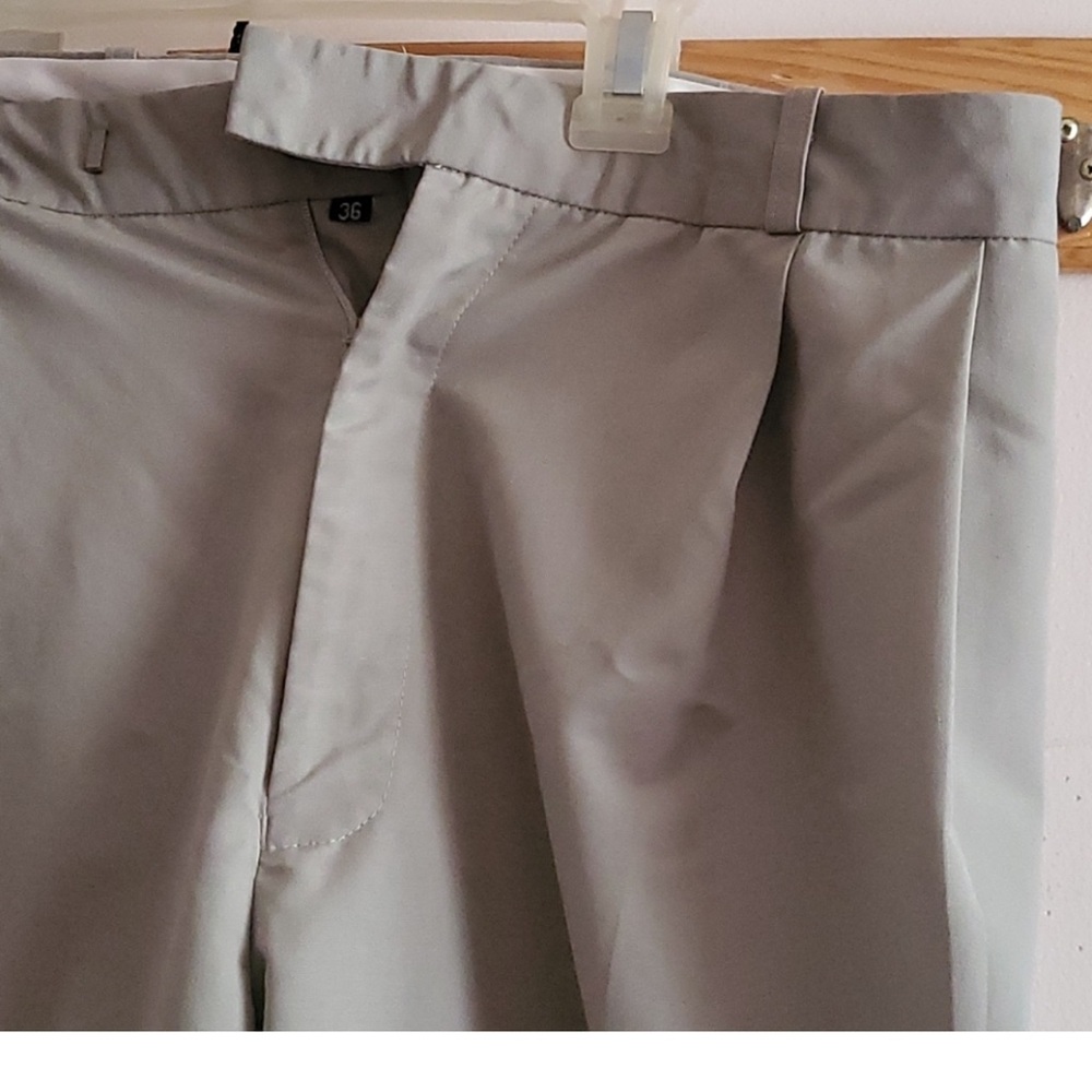 Men's Gray Pants (Large) (Like New)